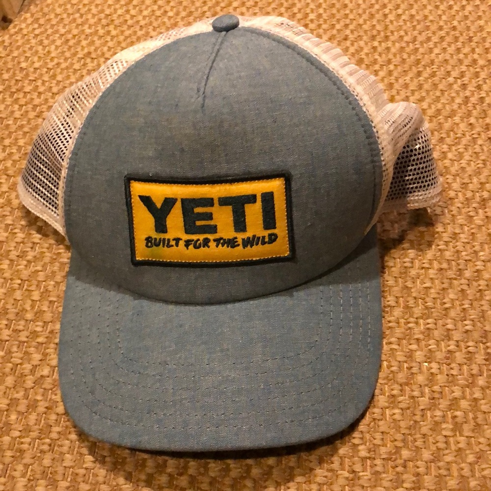 Yeti hat
